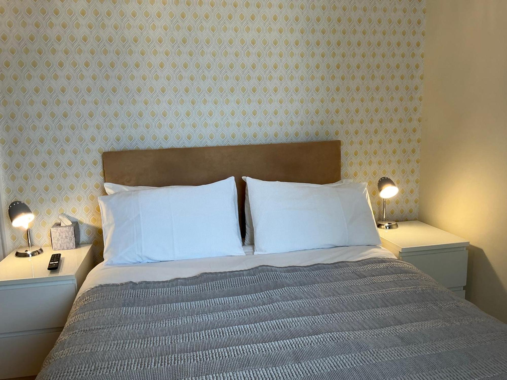Hillcrest Bed & Breakfast Bed & Breakfast